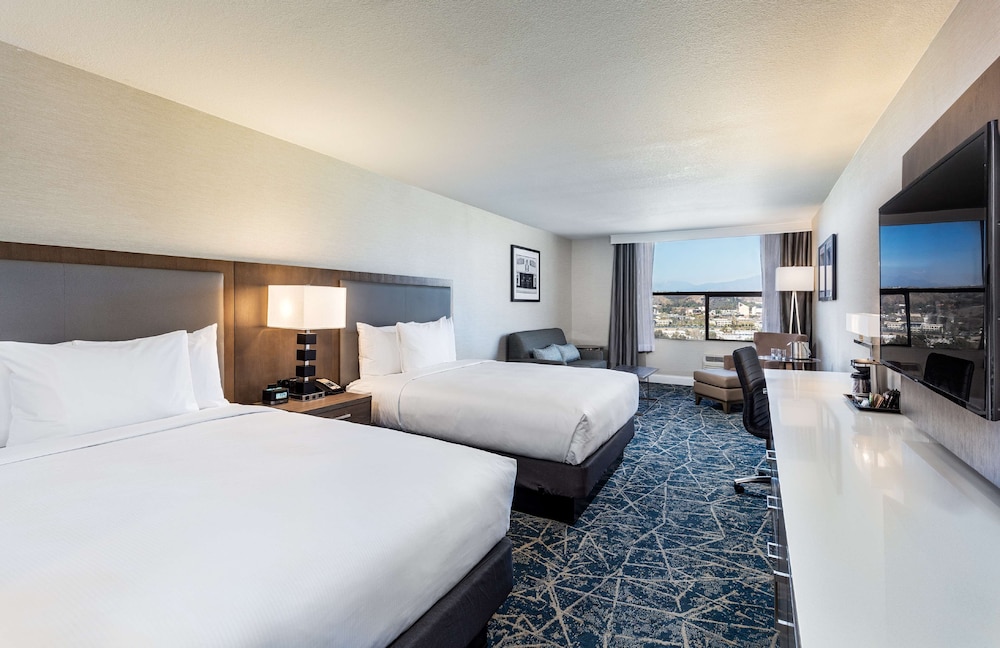 Doubletree By Hilton Pomona 12/64