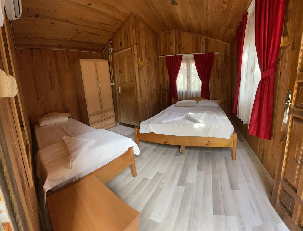 Olympos Mercan Pansiyon 10/50