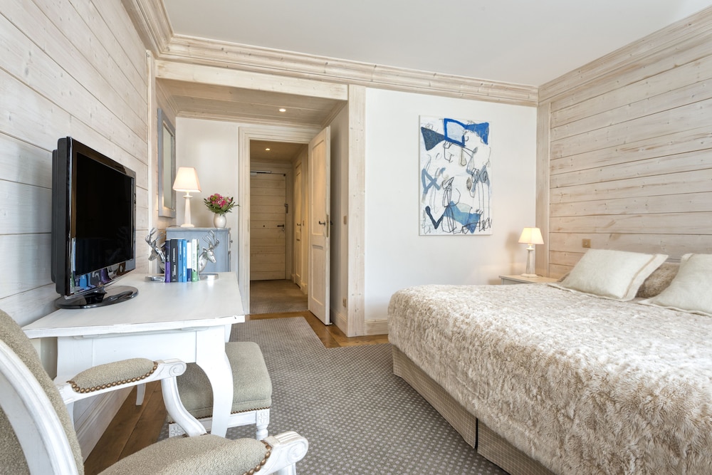 Hôtel Barmes De L'ours 15/47