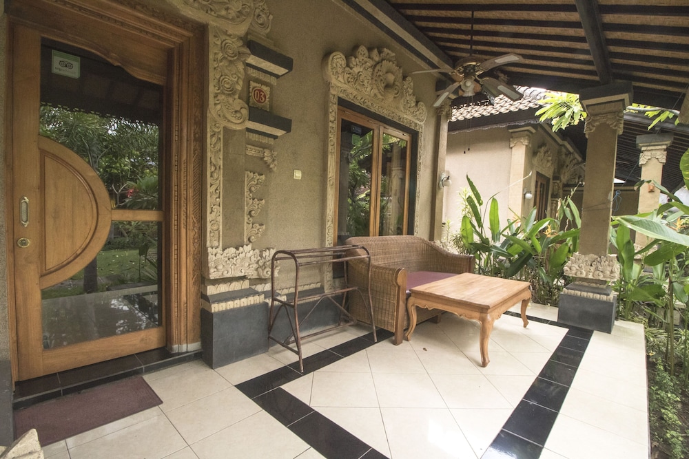 Trijaya Guest House 14/72