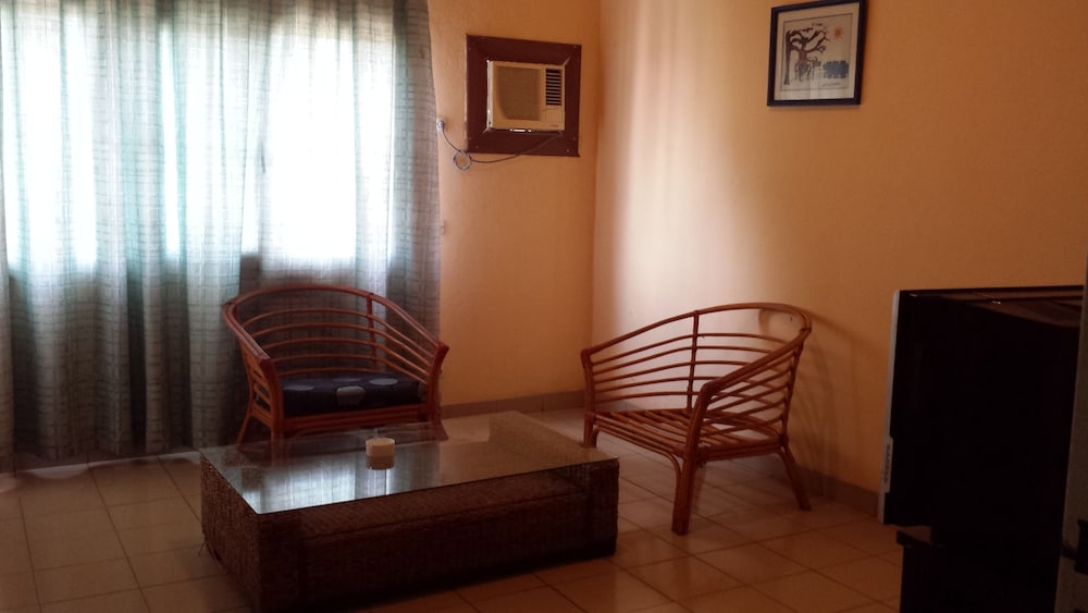 Hotel Beausejour Mirabel 18/27