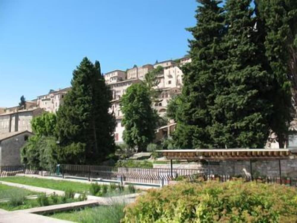 Cittadella Ospitalità 52/58