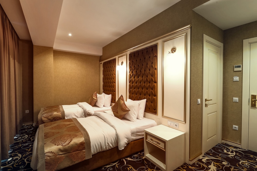 Gold Tbilisi Hotel 26/78