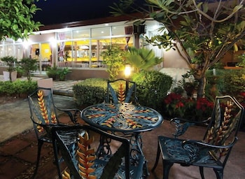 Mintara Hotel 45/57