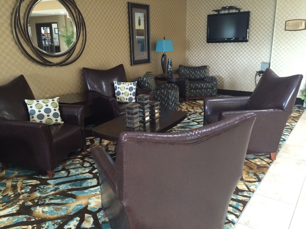 Holiday Inn Express Hotel And Suites Council Bluffs Conv Ctr Area 52/77