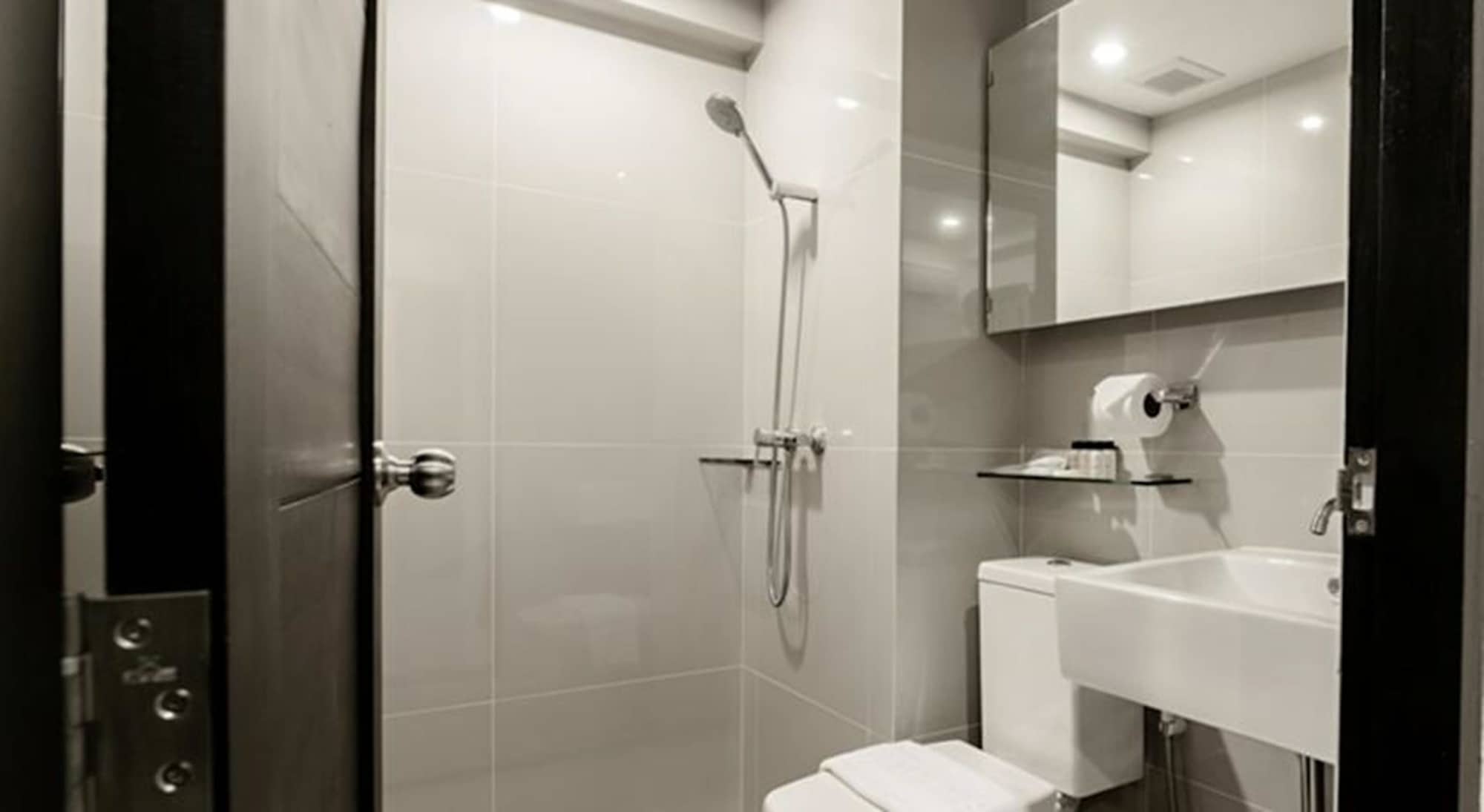 غرفة عائلية بسرير كينج وسريرين منفصلين، UMA Residence 4/4