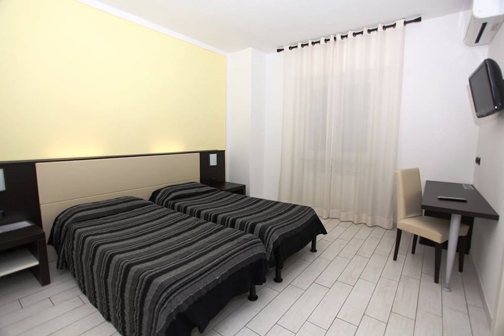 Hotel Ristorante Milano 8/34