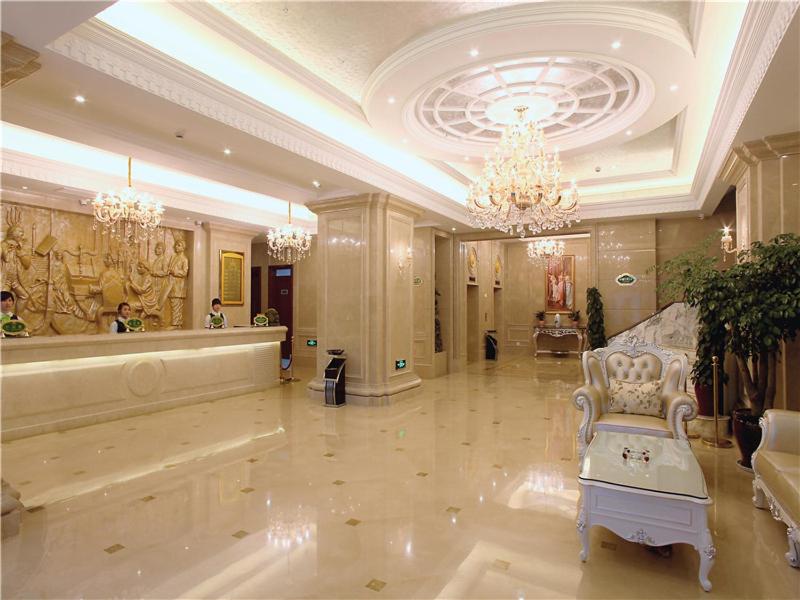 Vienna International Hotel (Changzhou Railway Station) 8/37