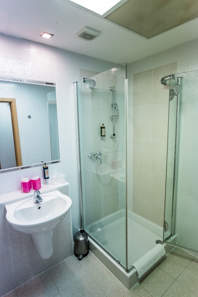 Hotel SET 65/68