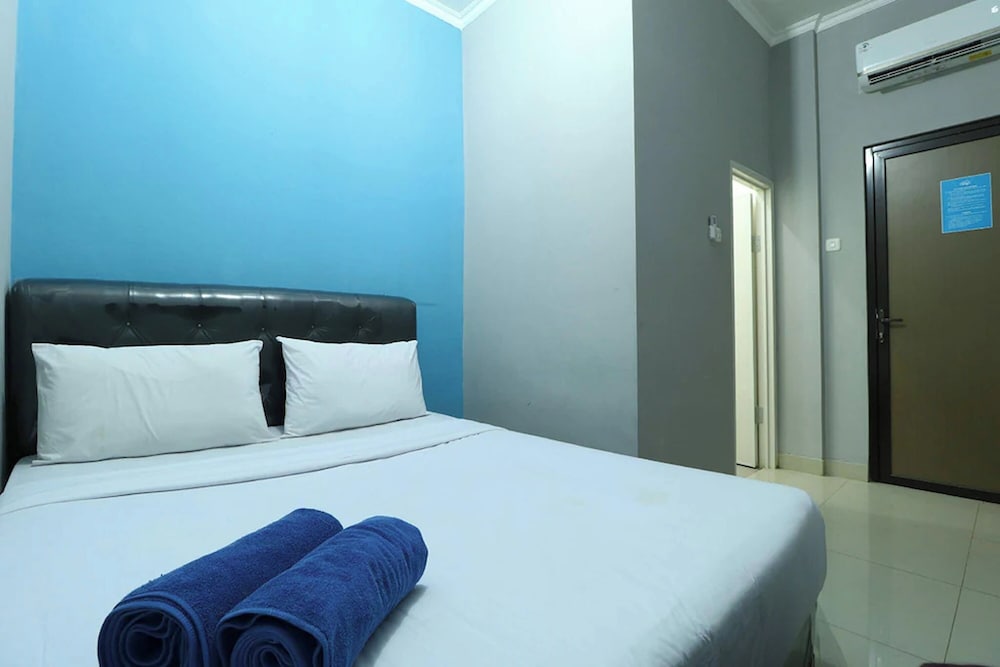 Barada Rooms 8/35
