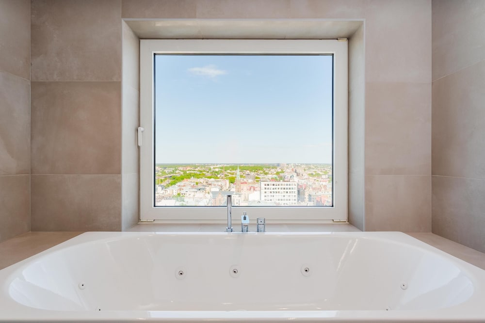 Presidential, Vip, Suite, King Bed، Radisson Blu Latvija Conference and Spa Hotel, Riga 10/10