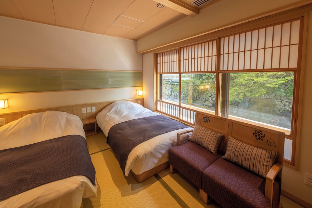 Luxury, Twin Beds, River View, Adult Only, Ground Floor، Yukairo Kikuya 2/3
