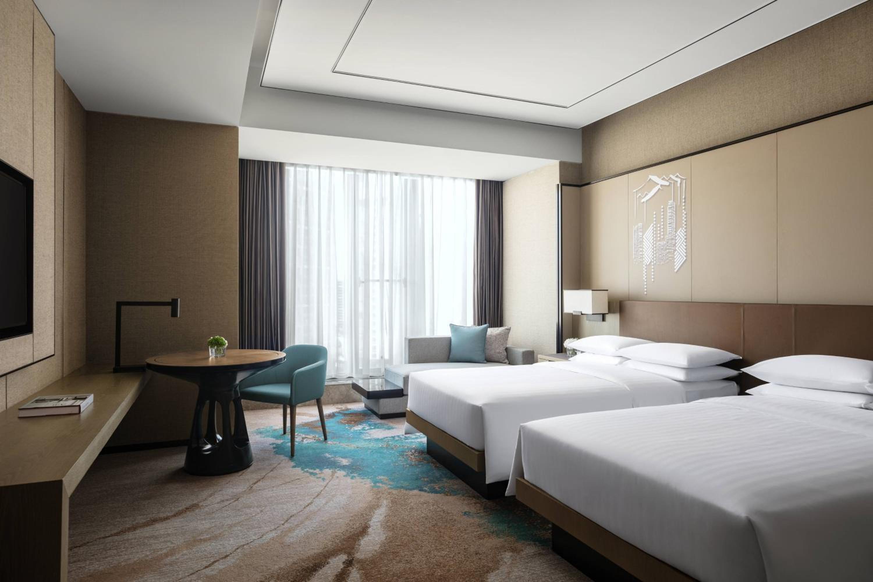 Guest Room, Twin Beds, Executive Level
