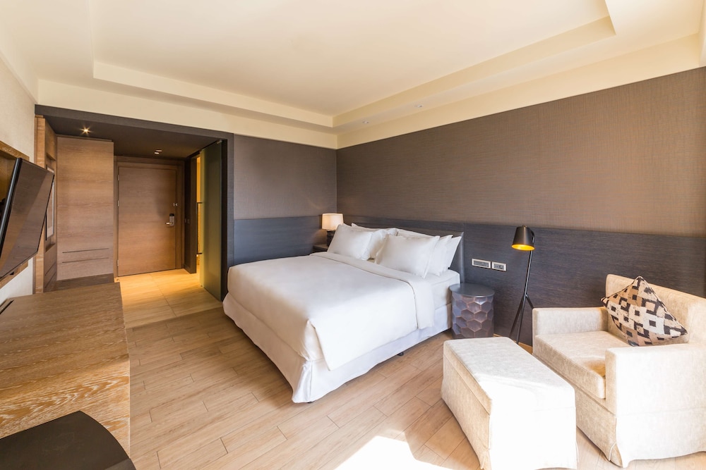 Radisson Collection Hotel Bamako (ex Sheraton Bamako) 12/70