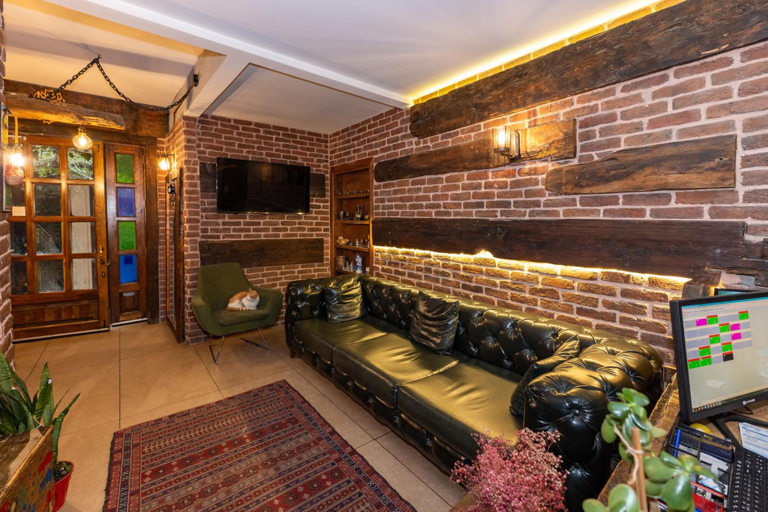 Double Dd Hotel 32/54
