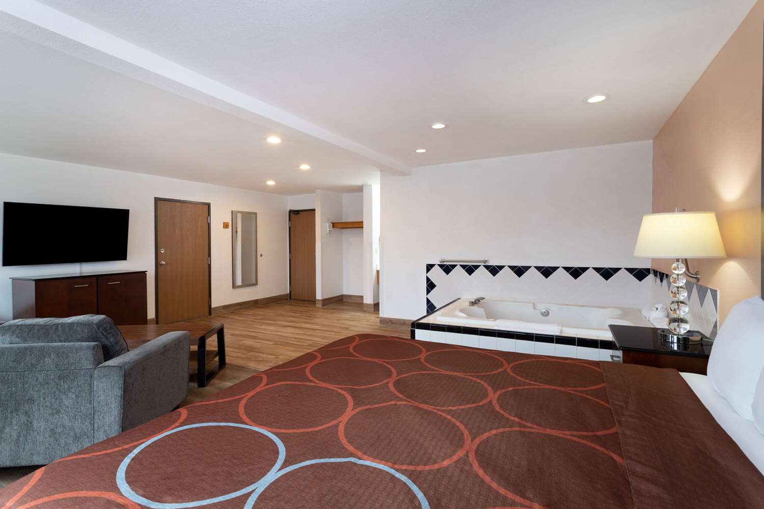 Super 8 By Wyndham The Dalles OR 17/24