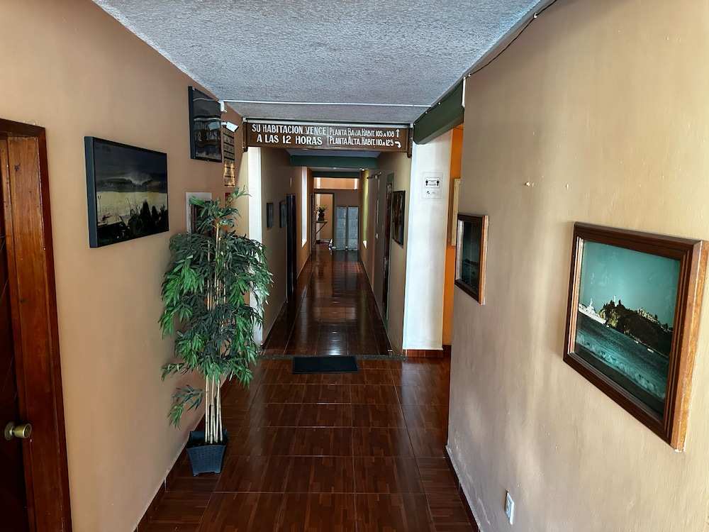 Hotel Casablanca 8/47