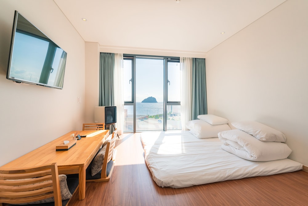HOTEL FINE JEJU 10/47