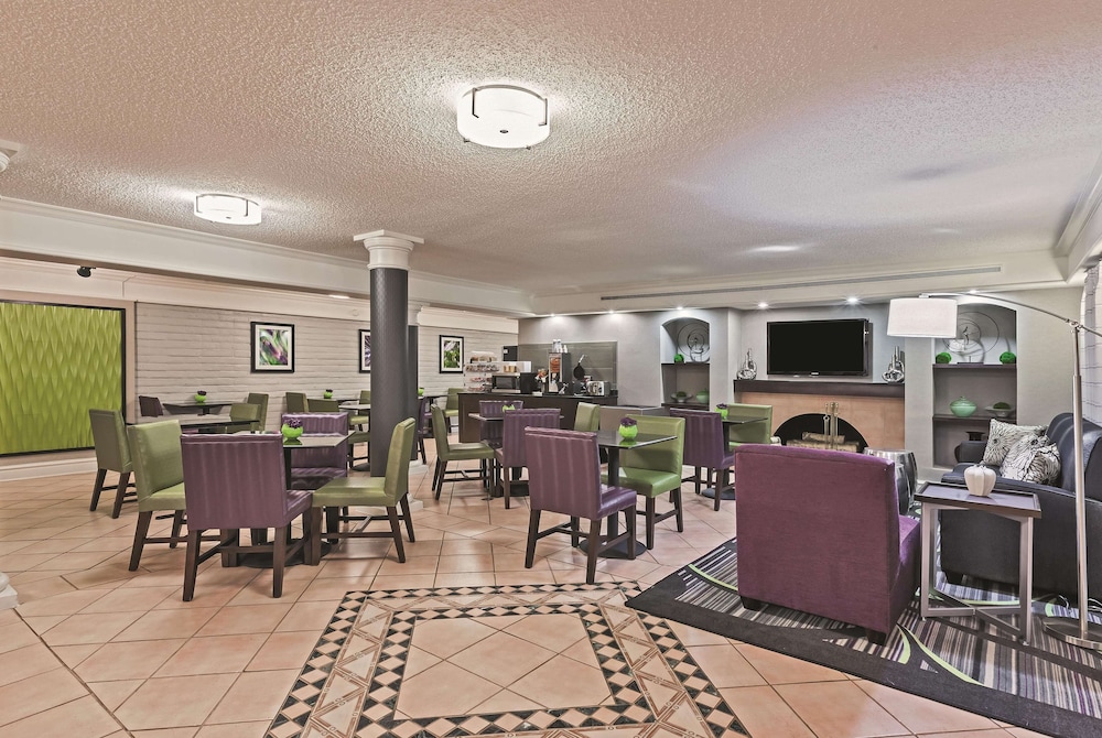 Travelodge by Wyndham Houston Cy-Fair 37/55