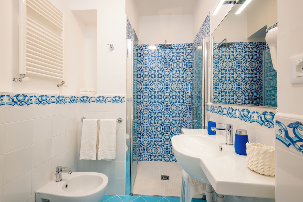 غرفة كومفورت بسرير مزدوج وسرير فردي، Hotel Villa Melodie - Adults Only 7/9