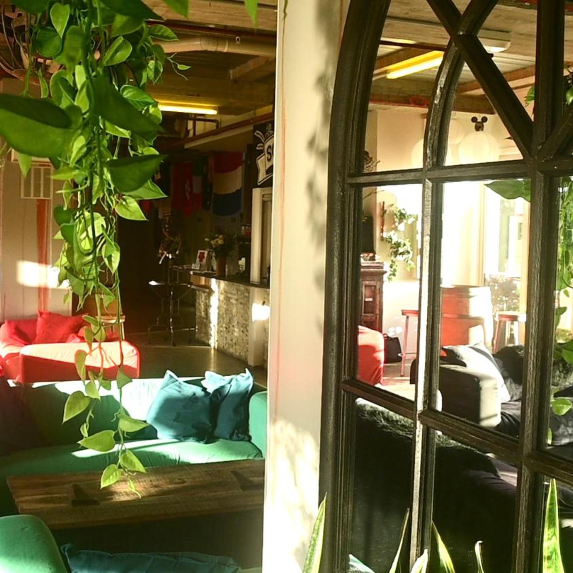 Port Campbell Hostel 10/50