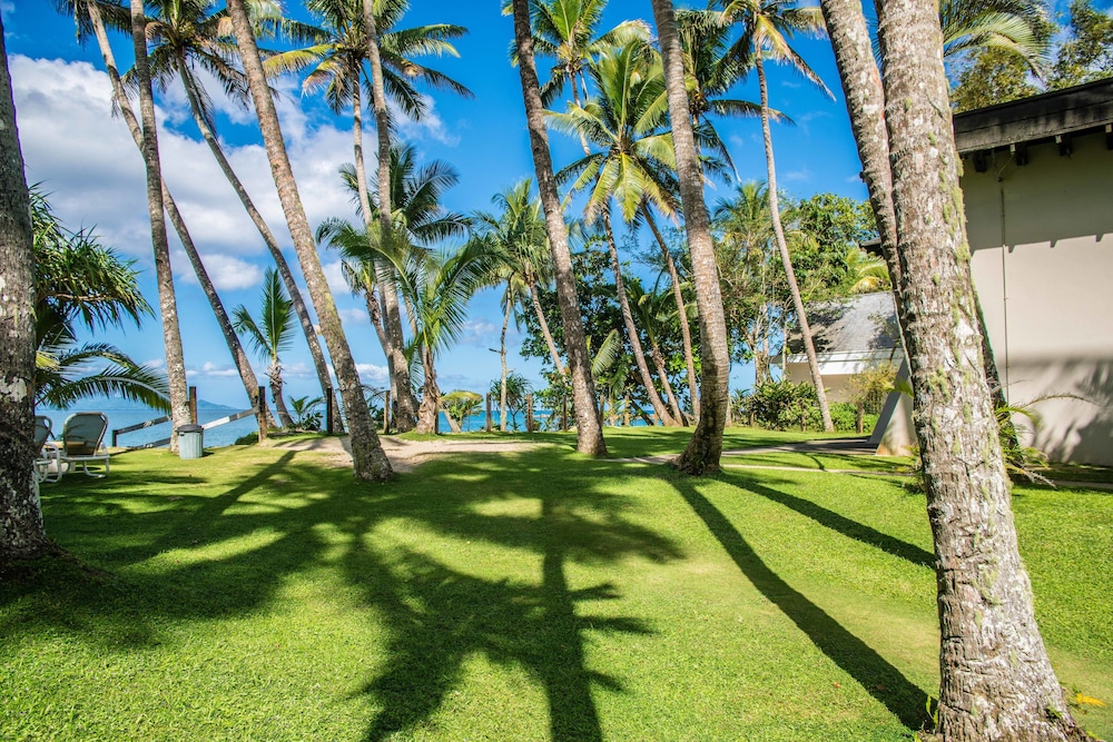 Ultiqa Fiji Palms Beach Resort 31/59