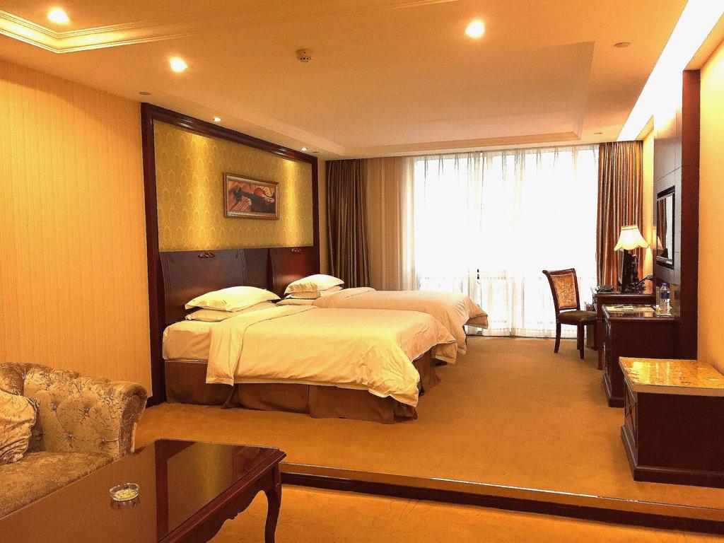 Vienna International Hotel (Changsha West Bus Station) 17/26