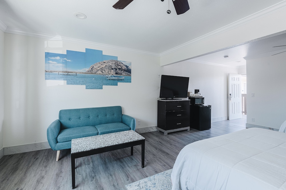 Sea Air Inn and Suites Downtown Morro Bay 29/50