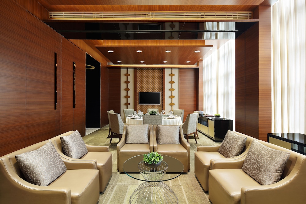 New World Wuhan Hotel 37/70