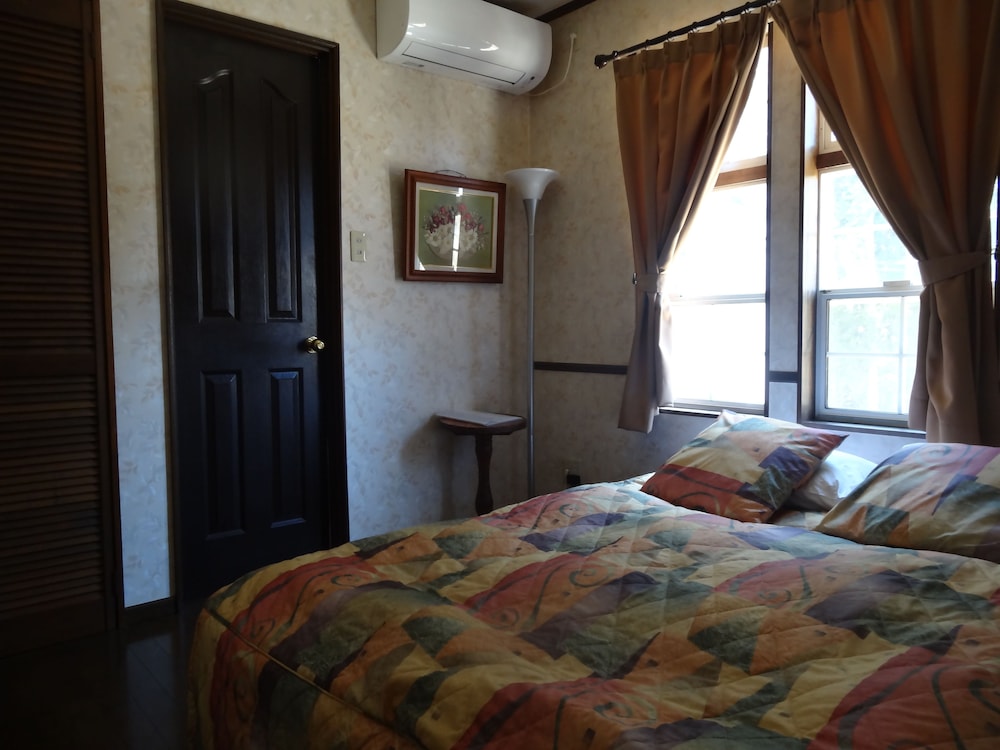 Room, Double Bed