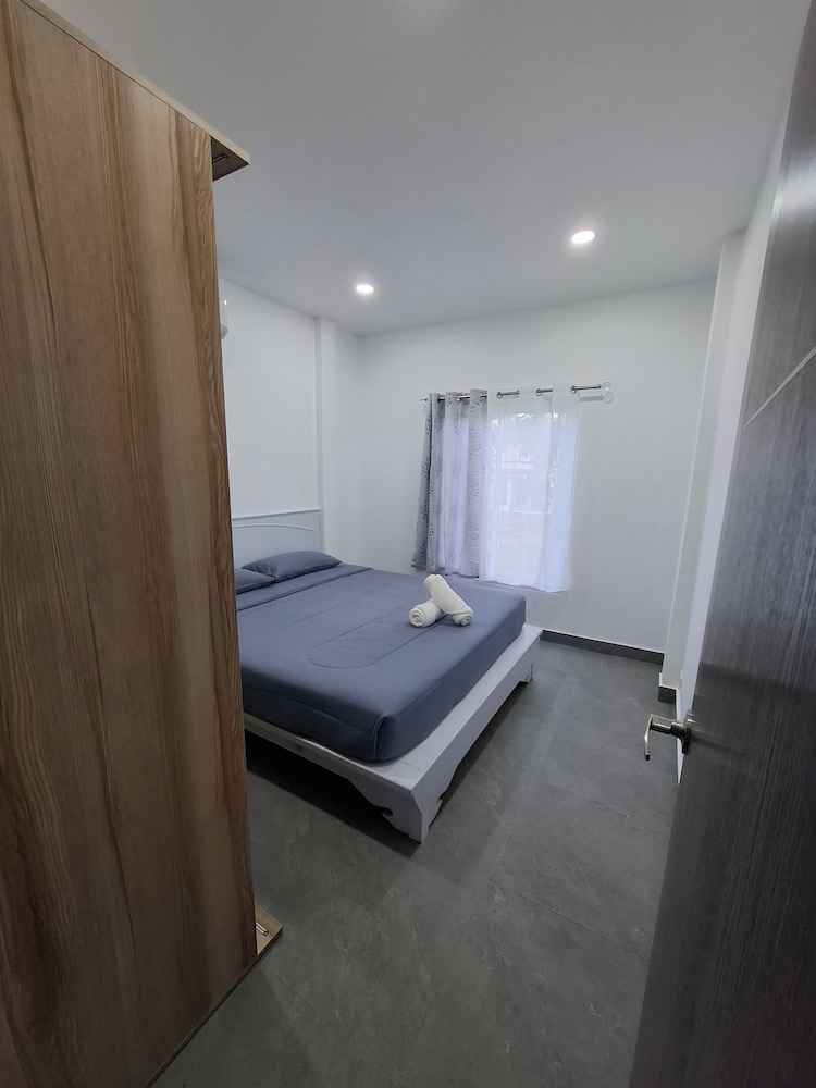 Thiptara Resort 11/50