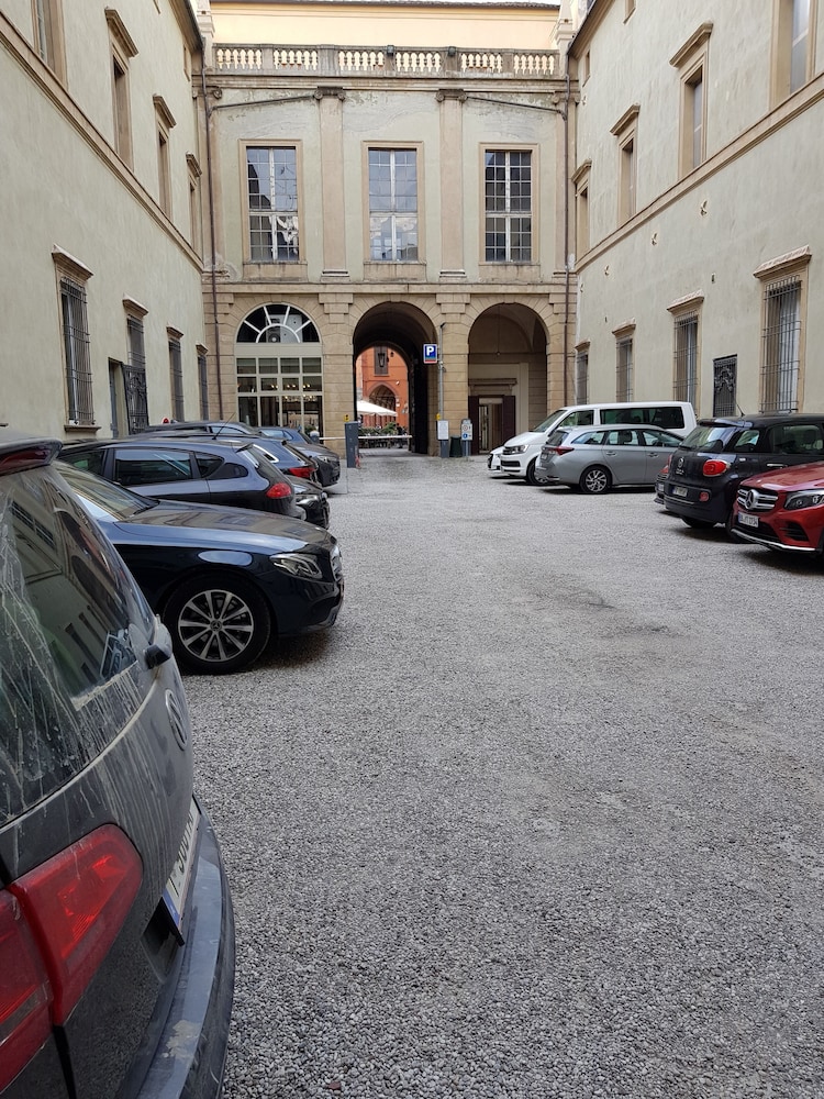 HOTEL SAN DONATO - BOLOGNA CENTRO 26/31
