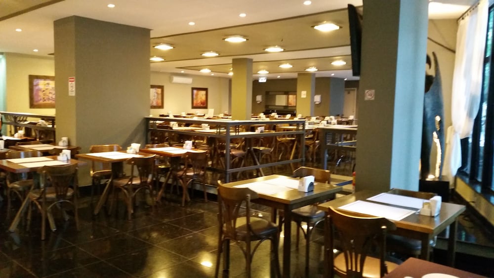 Gallant Hotel 52/67