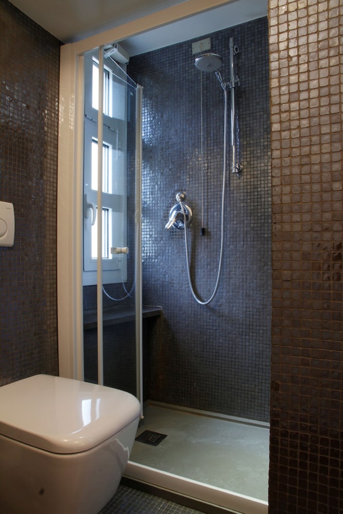 Brera Apartments In San Fermo 44/50