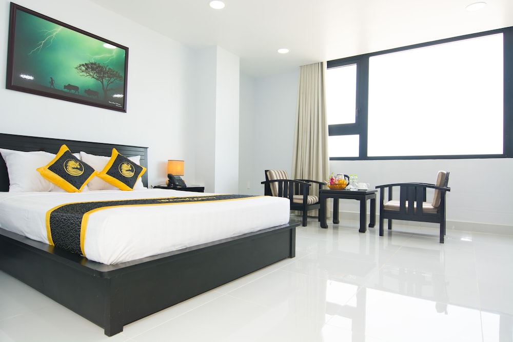 Hoang Long Hotel 9/50