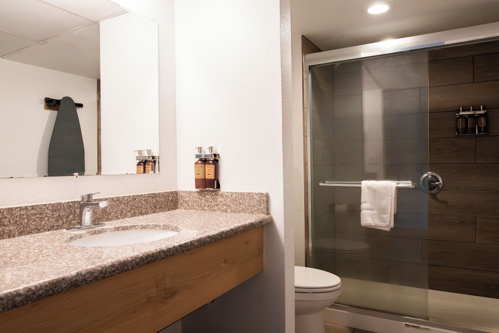 SCP WildFree Colorado Springs, Trademark by Wyndham 61/62
