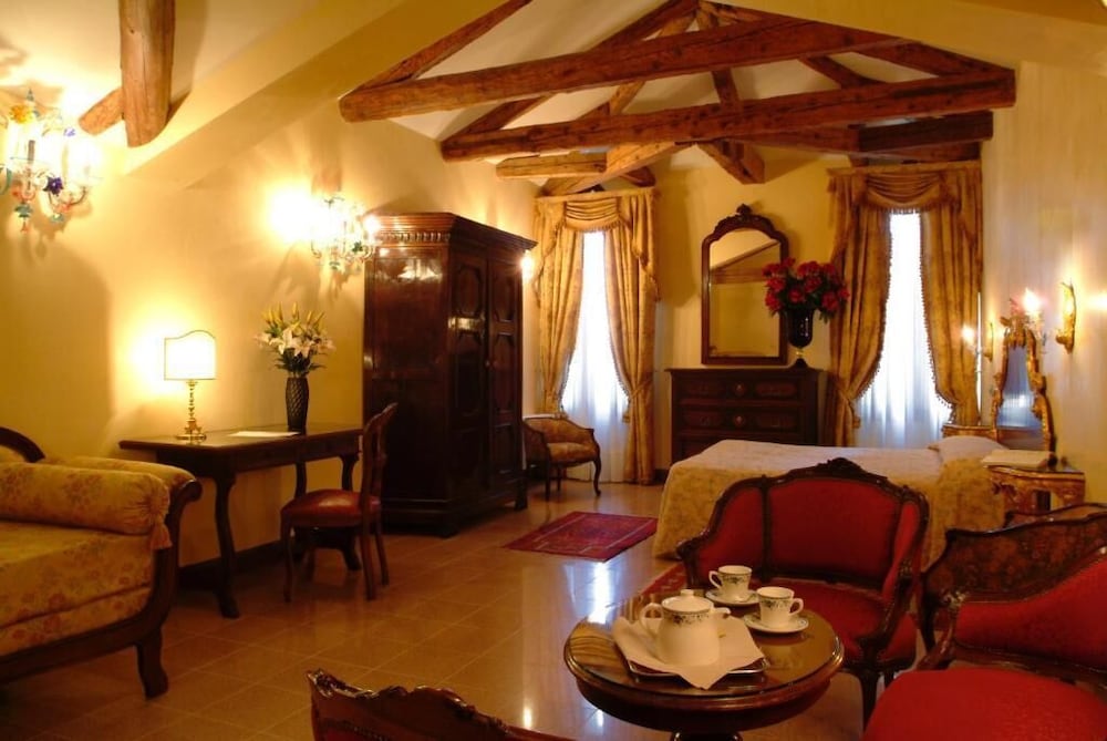 Hotel San Cassiano Residenza D epoca Ca favretto 48/55