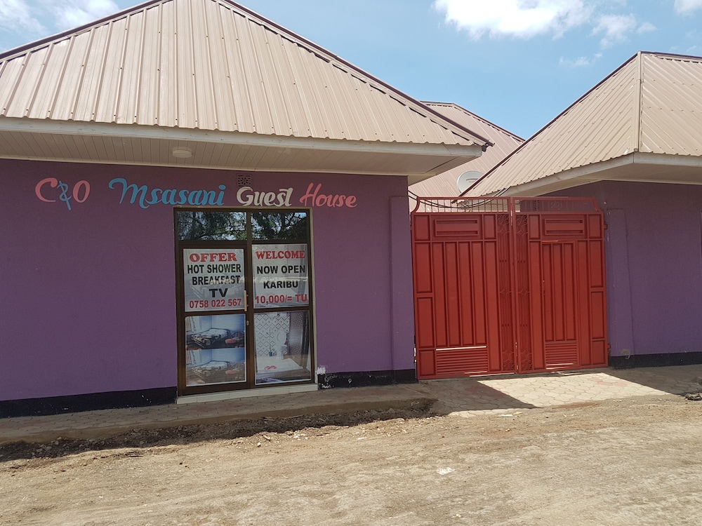 Co Msasani Guest House 15/19
