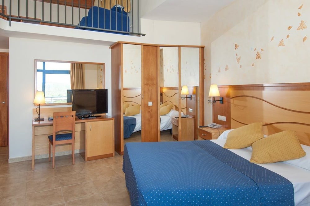 Hotel Garbi 18/51