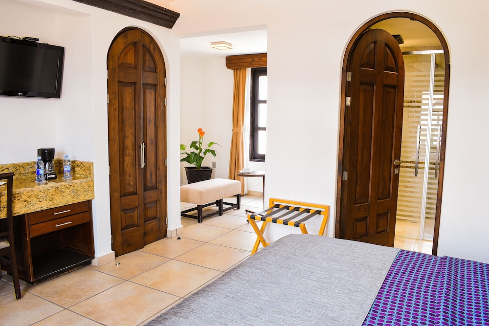 The Latit Hotel Queretaro 27/40