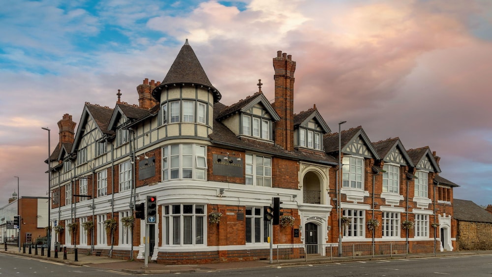 Best Western The Plough Hotel 1/50