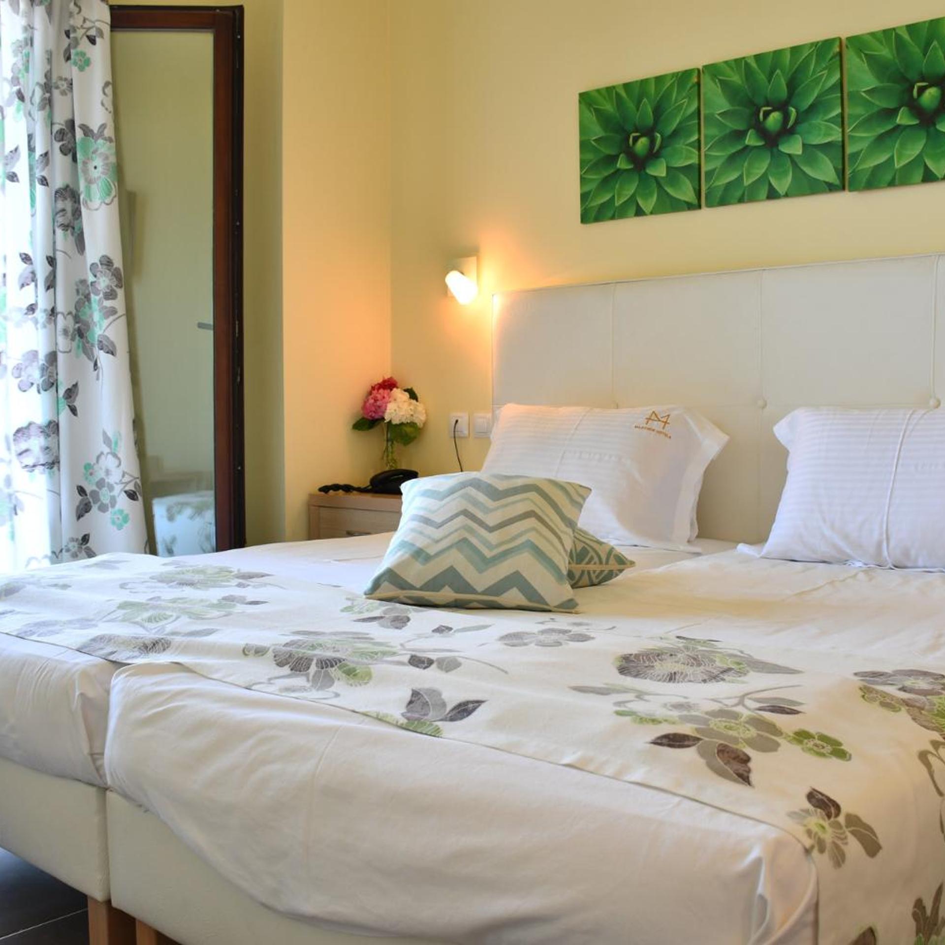Manthos Blue Hotel 22/61
