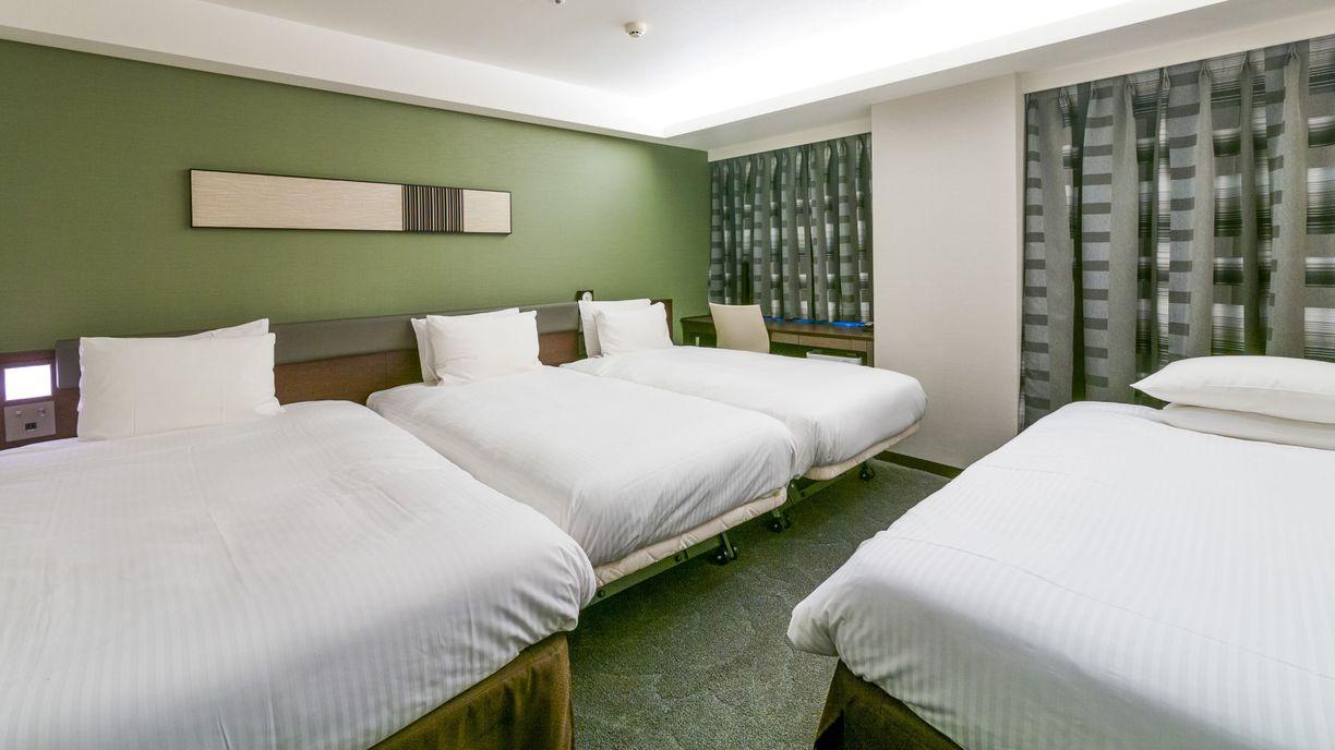 Deluxe, Twin Beds, Smoking