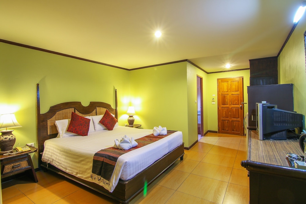 Phuphaya Resort Pattaya 21/47