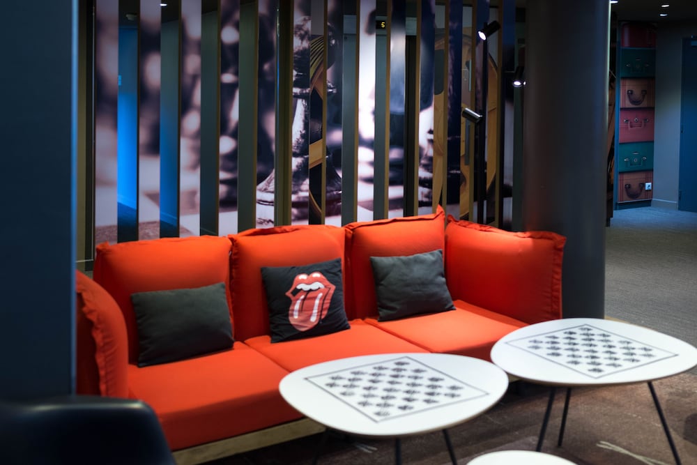 lounge
