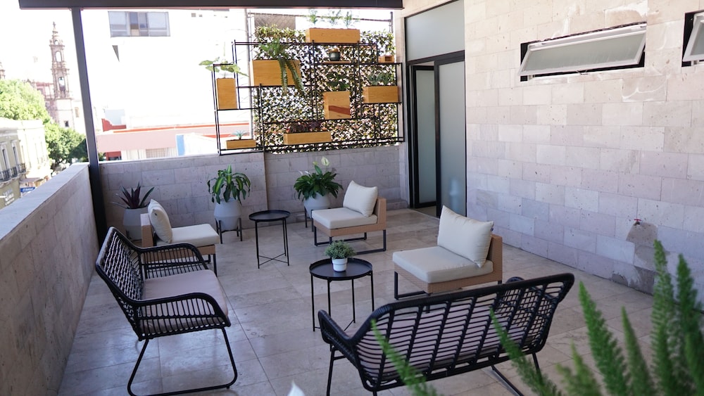 El Hotel Business Class 41/56