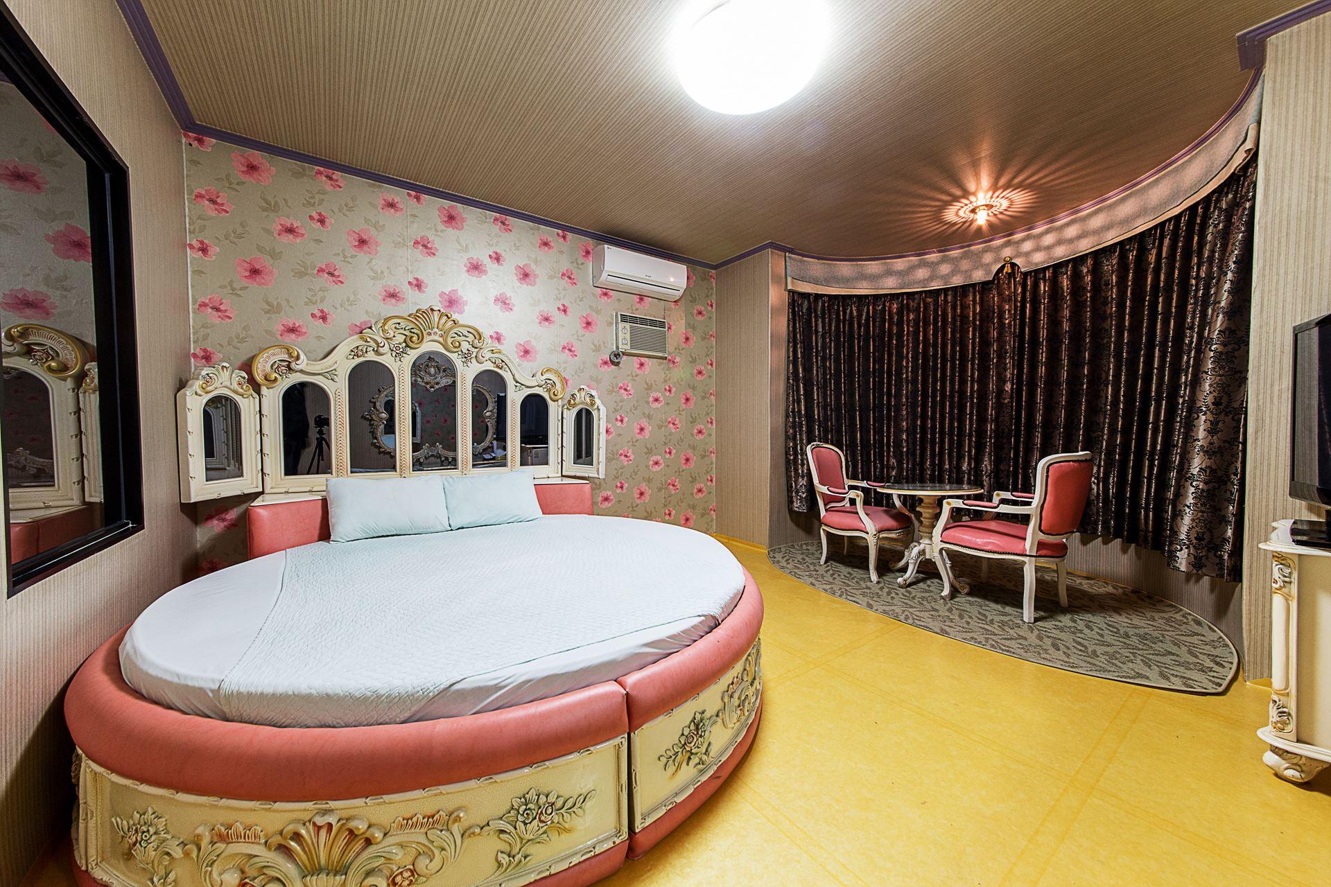 Carlsbed Motel 13/30
