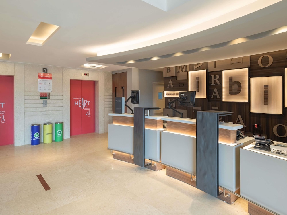 Ibis Mumbai Airport - An Accorhotels Brand 7/69