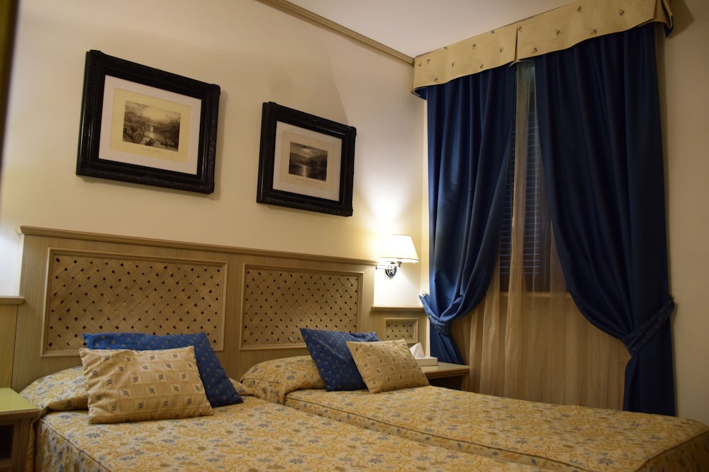 Hotel Quadrifoglio by Mancini 23/50