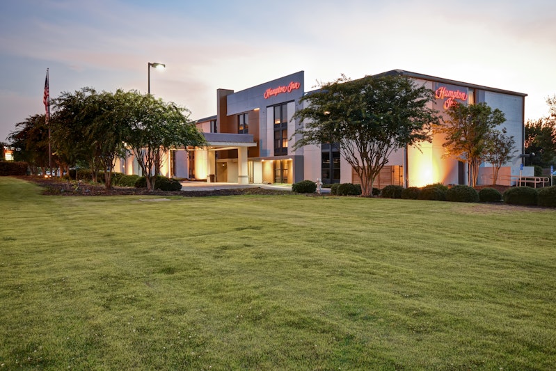Hampton Inn Auburn 39/40